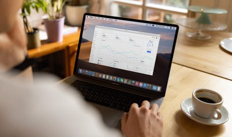 Challenges of Managing Remote and Hybrid Workers